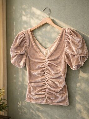 Free People Velvet Puff Sleeve Ruched Top XS Blush Pink Beige V Neck Boho